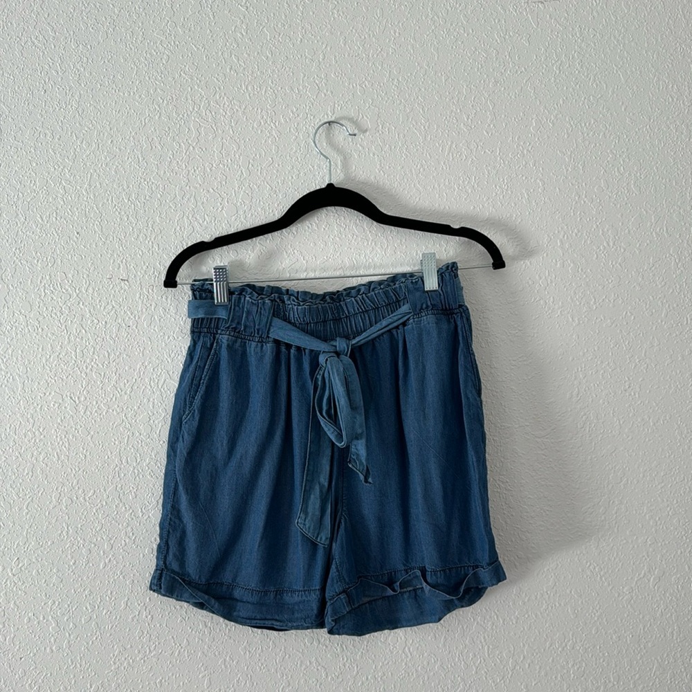 Paperbag Linen Shorts